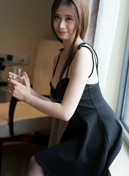 调教女下属不许穿内裤视频_国产在线观看